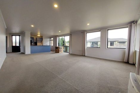 Photo of property in 25 Saxon Woods Drive, Rototuna North, Hamilton, 3210