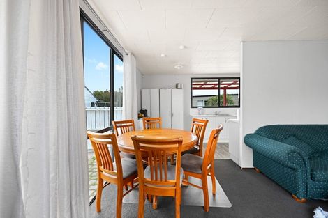 Photo of property in 15 Garland Drive, St Andrews, Hamilton, 3200