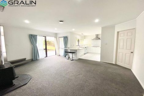 Photo of property in 9 Picasso Drive, West Harbour, Auckland, 0618