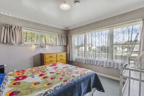 Photo of property in 9 Wilson Place, Papakura, 2110