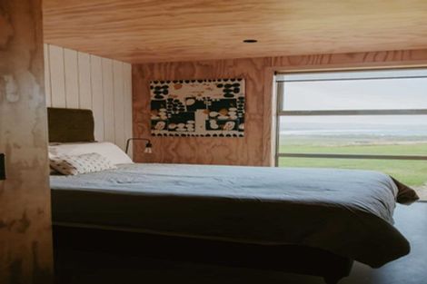 Photo of property in 120 Mair Road, Curio Bay, Tokanui, 9884