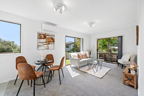 Photo of property in 20a Mckinstry Avenue, Mangere East, Auckland, 2024