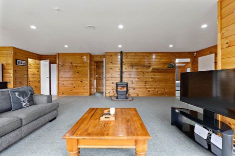 Photo of property in 12 Marotoa Grove, Turangi, 3334