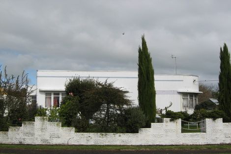 Photo of property in 65 Broadway, Waitara, 4320