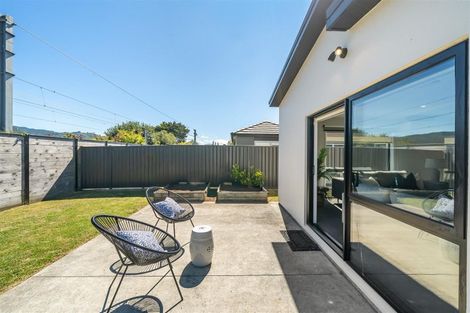 Photo of property in 34 Te Kaeaea Crescent, Wallaceville, Upper Hutt, 5018