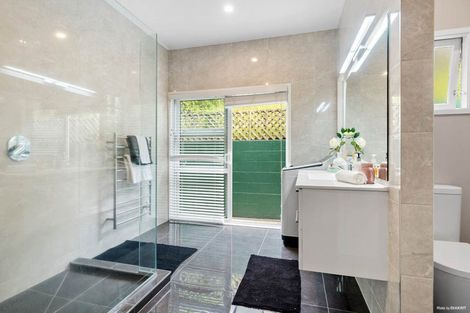 Photo of property in 1/135 Exmouth Road, Northcote, Auckland, 0627