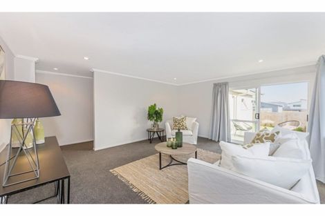 Photo of property in 162 Wainui Road, Silverdale, 0932