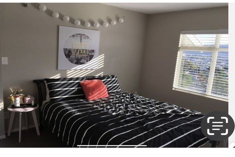 Photo of property in 90 Otaki Street, Miramar, Wellington, 6022