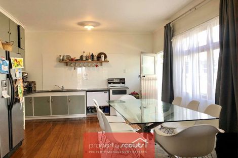 Photo of property in 6 Princes Street, Fitzroy, New Plymouth, 4312