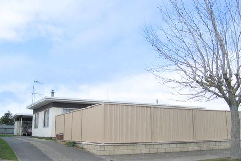 Photo of property in 2/50 Leicester Avenue, Tamatea, Napier, 4112