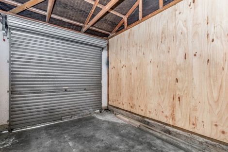 Photo of property in 76a Kahikatea Drive, Melville, Hamilton, 3206