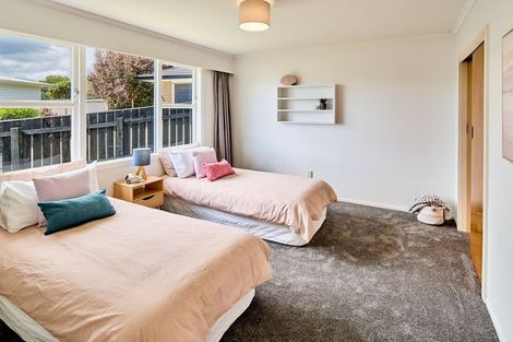 Photo of property in 37 Pembroke Street, Tawa, Wellington, 5028