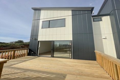 Photo of property in 9a Crestview Rise, Papakura, 2110