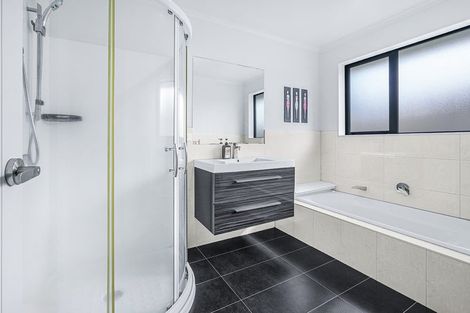 Photo of property in 64 Sirius Crescent, Rototuna North, Hamilton, 3210