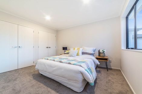 Photo of property in 11 Thomas Rielly Avenue, Hobsonville, Auckland, 0616