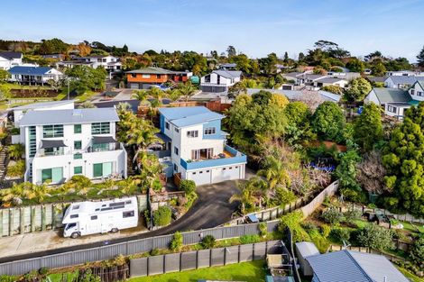 Photo of property in 10 Caledonia Place, Highlands Park, New Plymouth, 4312