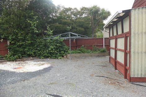 Photo of property in 28 Delaware Crescent, Russley, Christchurch, 8042