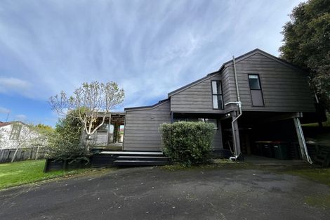 Photo of property in 26 Orinda Close, Botany Downs, Auckland, 2010