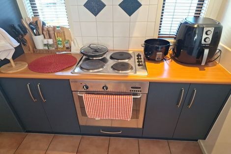 Photo of property in 84/2 Armoy Drive, East Tamaki, Auckland, 2016