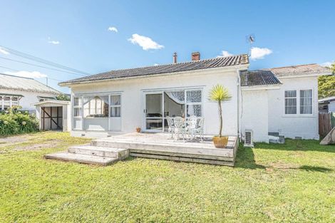 Photo of property in 57 Skerman Street, Marton, 4710