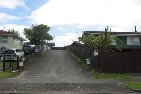 Photo of property in 1/25 Frobisher Way, Clendon Park, Auckland, 2103