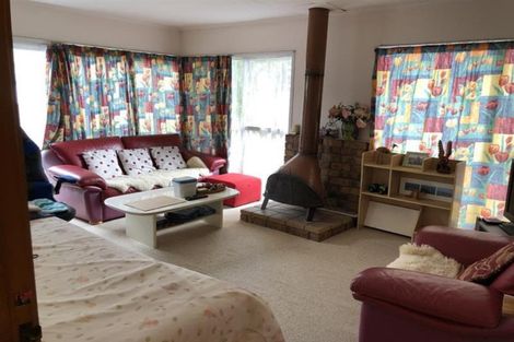 Photo of property in 2/142 Cascades Road, Pakuranga Heights, Auckland, 2010