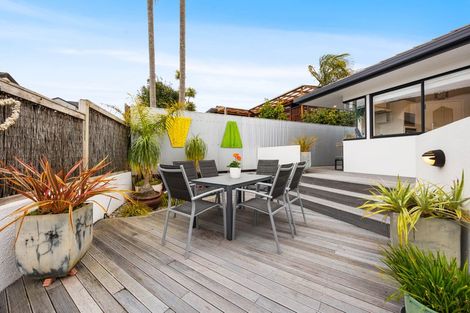 Photo of property in 47 Loloma Drive, Half Moon Bay, Auckland, 2012