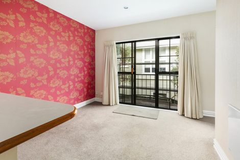 Photo of property in 16c Hobson Street, Thorndon, Wellington, 6011