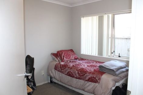 Photo of property in 10 Aurea Avenue, Pakuranga, Auckland, 2010