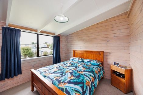 Photo of property in 8 Harding Place, Feilding, 4702