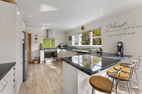 Photo of property in 68 Holborn Drive, Stokes Valley, Lower Hutt, 5019