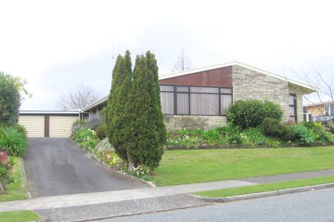 Photo of property in 42 Andrew Place, Otumoetai, Tauranga, 3110