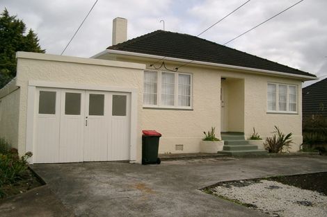 Photo of property in 1 Fowlds Avenue, Sandringham, Auckland, 1025