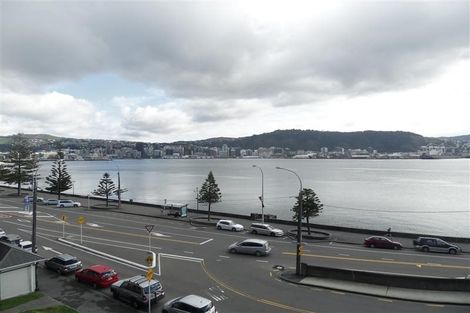 Photo of property in The Capital, 11/370 Oriental Parade, Oriental Bay, Wellington, 6011