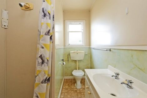 Photo of property in 602 Grove Road, Mayfair, Hastings, 4122