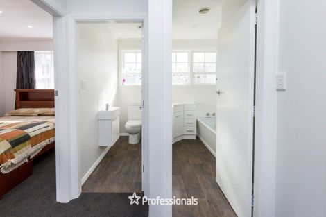 Photo of property in 387 Fergusson Drive, Heretaunga, Upper Hutt, 5018