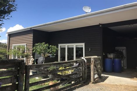 Photo of property in 867 Whitford-maraetai Road, Beachlands, Howick, 2571