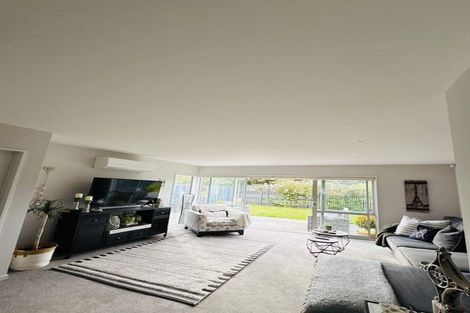 Photo of property in 20 Menin Gate Crescent, Broomfield, Christchurch, 8042