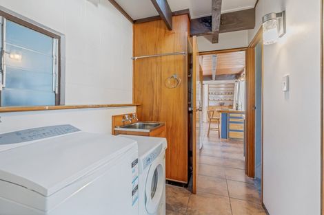 Photo of property in 1/23 Eastern Beach Road, Eastern Beach, Auckland, 2012