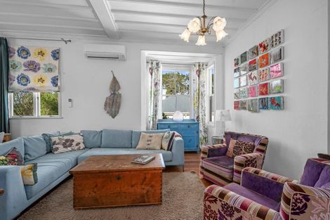 Photo of property in 1/59 Rawene Road, Birkenhead, Auckland, 0626