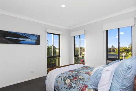 Photo of property in 716 Grenada Street, Papamoa Beach, Papamoa, 3118