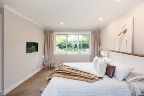 Photo of property in 9 Riverstone Grove, Hokowhitu, Palmerston North, 4410