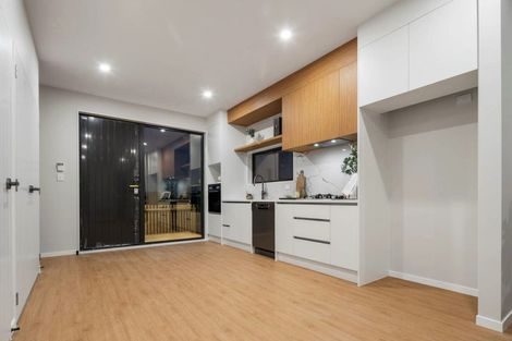 Photo of property in 4a Mahogany Street, Westgate, 0814