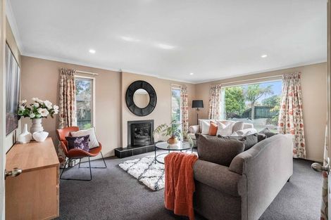 Photo of property in 15 Cressida Close, Rolleston, 7614