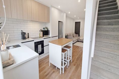 Photo of property in 30 Whai Hua Lane, Mangere Bridge, Auckland, 2022