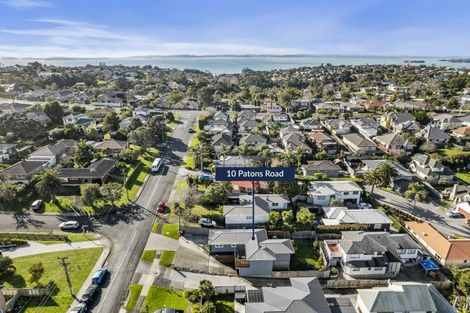 Photo of property in 10 Patons Road, Howick, Auckland, 2014