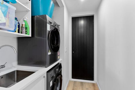 Photo of property in 5/6 Skibbereen Drive, Halswell, Christchurch, 8025