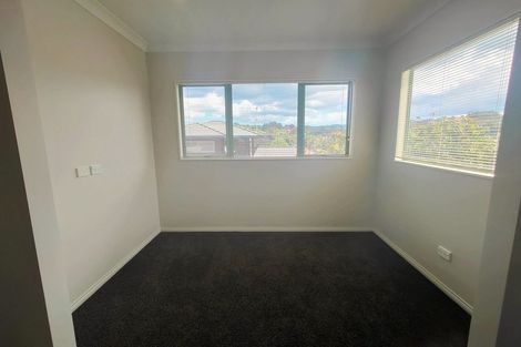 Photo of property in 6 Chadlington Avenue, Henderson, Auckland, 0612