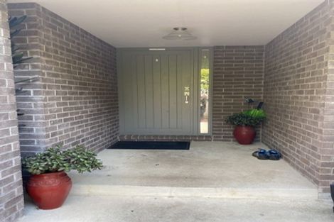 Photo of property in 7 South Street, Papakura, 2110