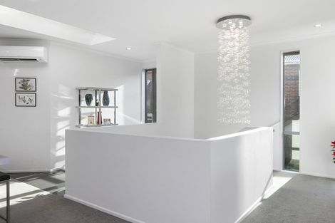 Photo of property in 2 Montecillo Lane, Mornington, Dunedin, 9011